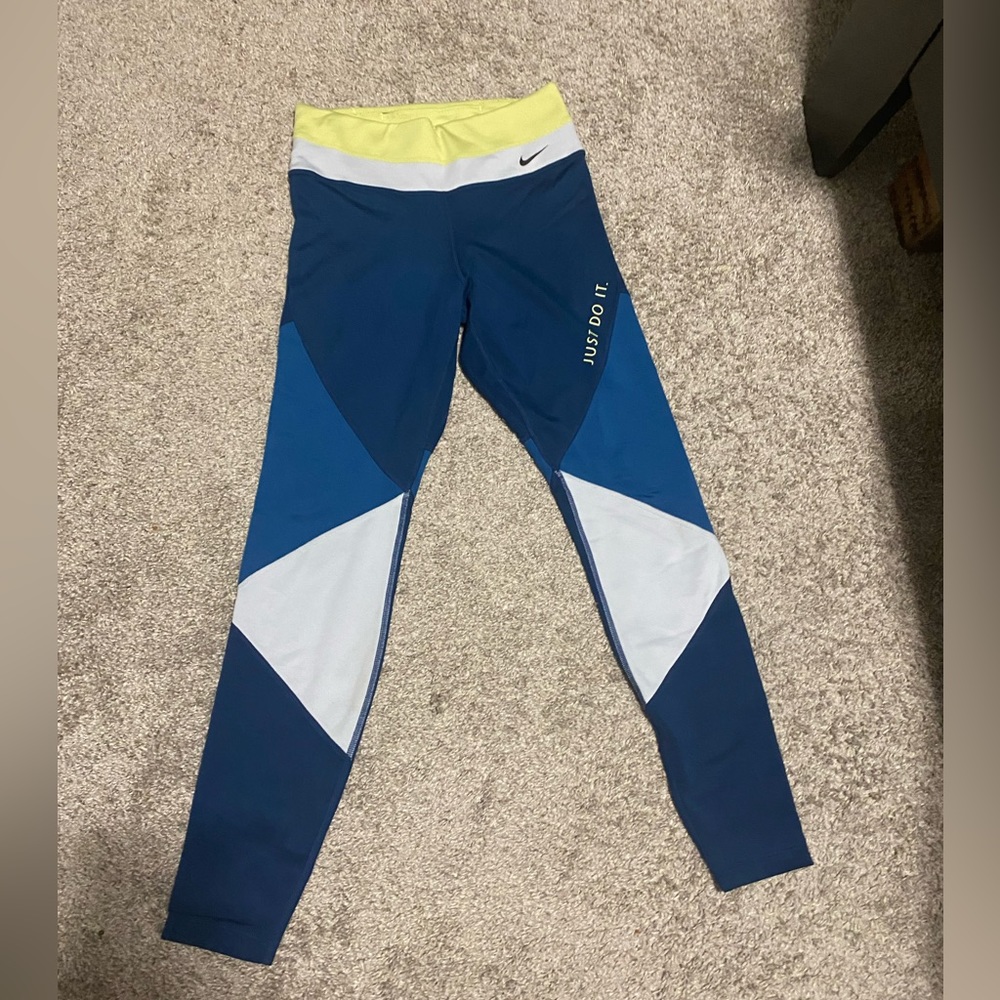 nike leggings
